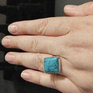 Blue howlite ring, sz 9.75